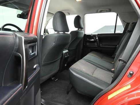 Used 2024 Toyota 4Runner TRD Off-Road image 18