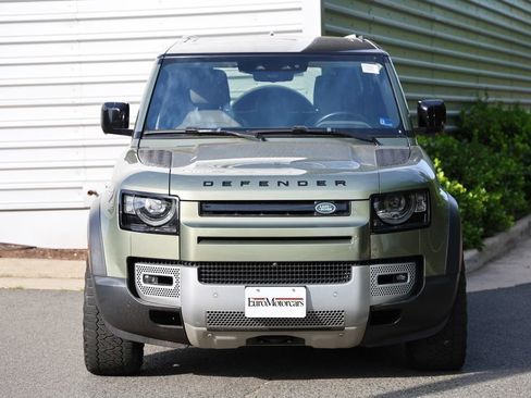 Used 2020 Land Rover Defender 110 HSE AWD/4WD image 5