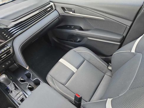 Used 2026 Toyota Camry SE FWD image 13