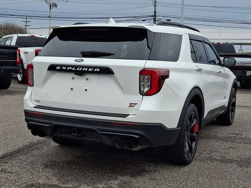 Certified 2023 Ford Explorer ST w/ Equipment Group 401A image 9