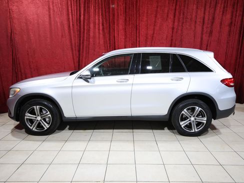 Used 2016 Mercedes-Benz GLC 300 image 4