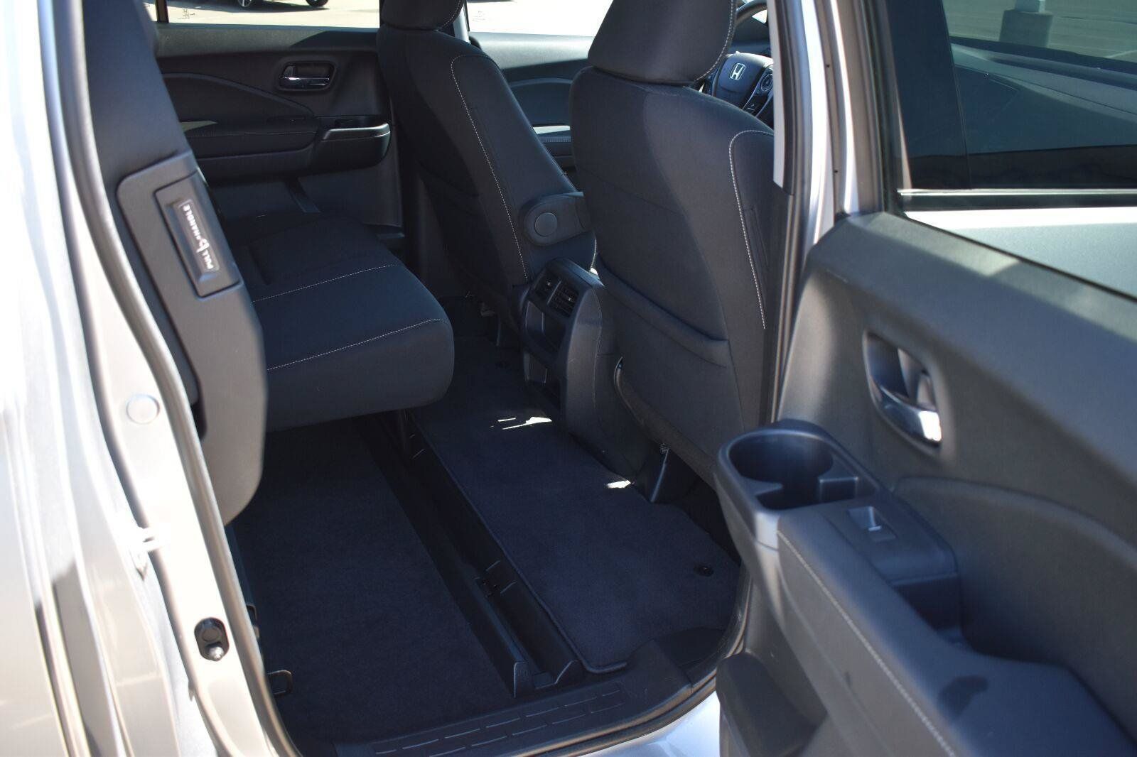 Used 2023 Honda Ridgeline Sport image 16
