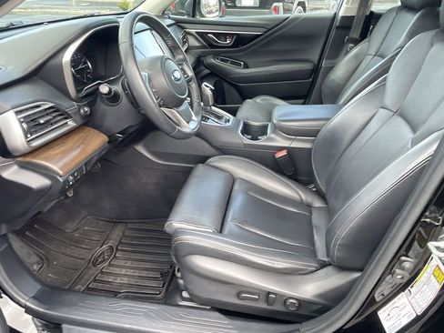 Used 2020 Subaru Outback Limited image 9