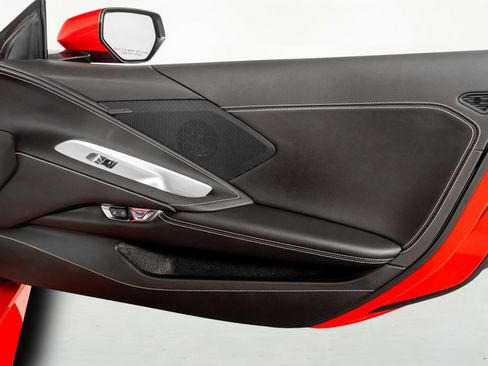 Used 2021 Chevrolet Corvette Stingray Convertible w/ 1LT image 45