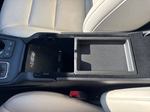 Used 2019 Cadillac XT4 Sport image 27