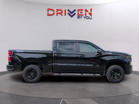Used 2020 Chevrolet Silverado 1500 LT Trail Boss image 6