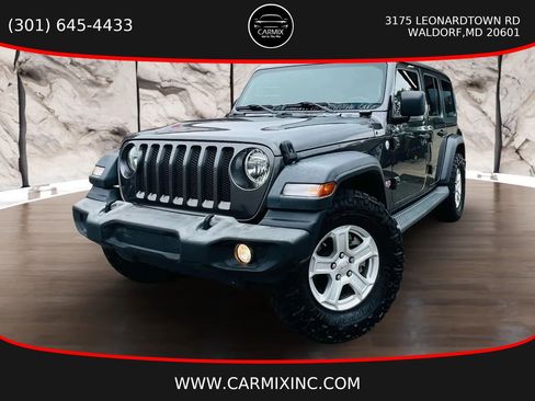 Used 2018 Jeep Wrangler Unlimited Sport S AWD/4WD image 1