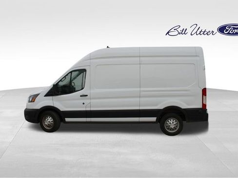 Used 2024 Ford Transit 250 148 High Roof AWD image 8