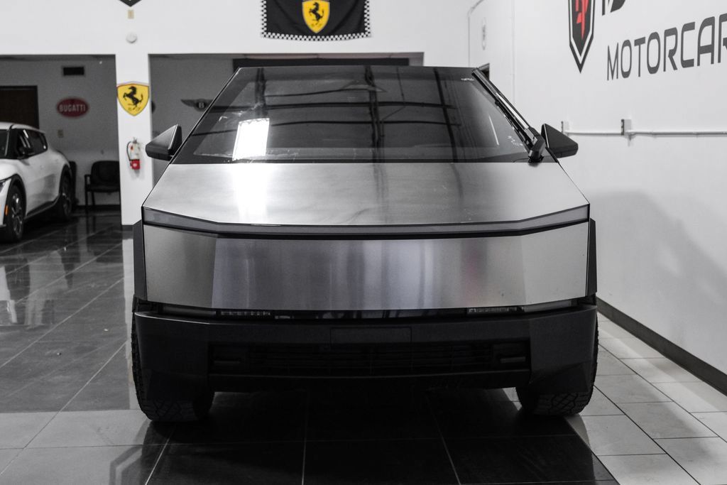 Used 2024 Tesla Cybertruck AWD Crew Cab image 6