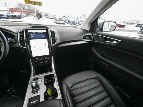 Certified 2024 Ford Edge SEL w/ Convenience Package image 34