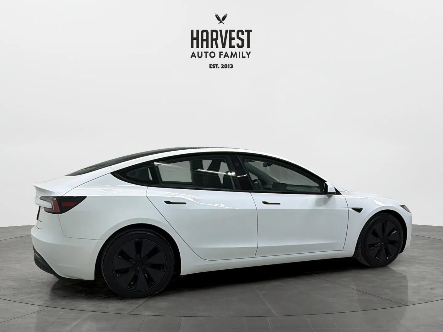 Used 2025 Tesla Model 3 Long Range AWD/4WD image 7