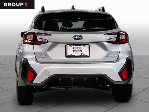 Used 2024 Subaru Crosstrek 2.0i Premium AWD/4WD image 5