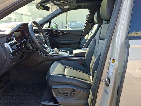 Used 2023 Audi Q7 3.0T Premium Plus w/ Premium Plus Package AWD/4WD image 14