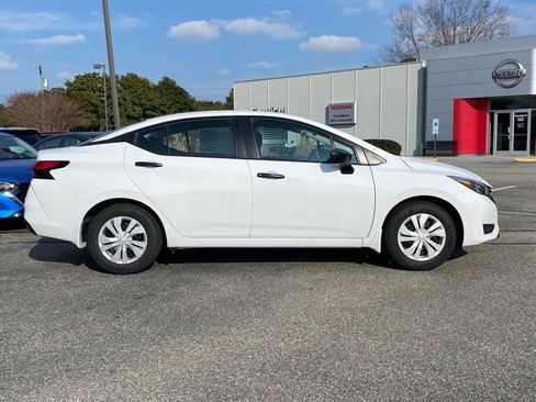 New 2025 Nissan Versa S w/ Trunk Package image 2