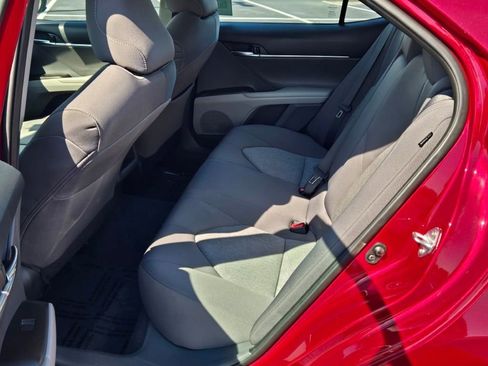 Used 2022 Toyota Camry LE image 15