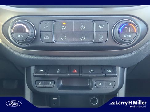 Used 2016 Chevrolet Colorado Z71 image 31