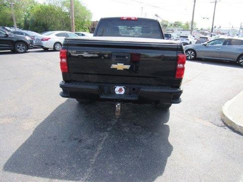 Used 2018 Chevrolet Silverado 1500 Custom w/ Custom Value Package AWD/4WD image 6