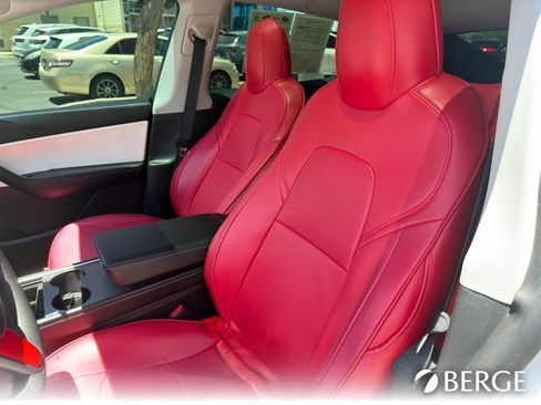 Used 2021 Tesla Model Y Long Range AWD/4WD image 12