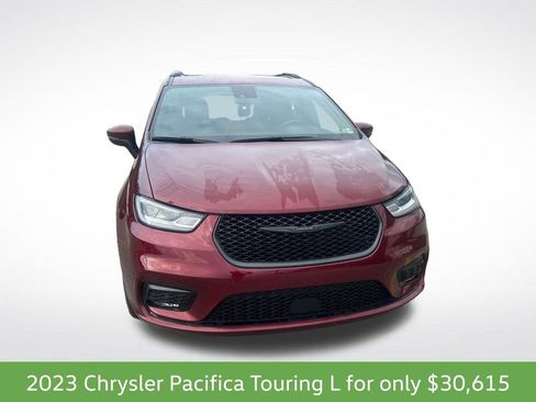 Used 2023 Chrysler Pacifica Touring-L w/ S Appearance Package AWD/4WD image 14
