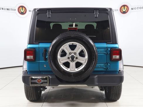 Used 2020 Jeep Wrangler Sport image 42