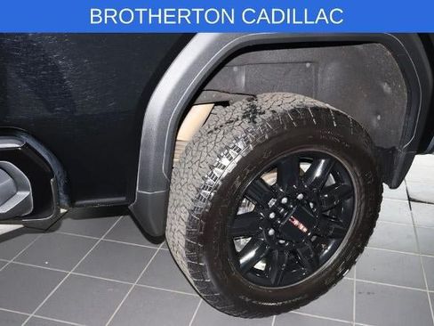 Used 2024 GMC Sierra 2500 AT4 w/ AT4 Premium Plus Package AWD/4WD image 16