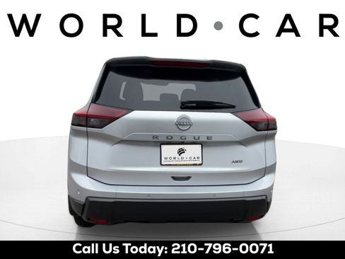 Certified 2025 Nissan Rogue S AWD/4WD image 4