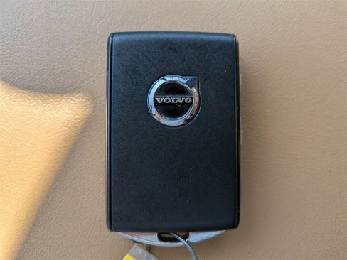 Certified 2021 Volvo XC60 T5 Inscription w/ Advanced Package image 30