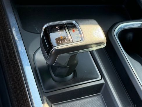 Used 2022 Chevrolet Silverado 1500 LT image 20