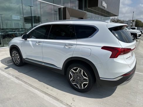 Used 2022 Hyundai Santa Fe Limited w/ Cargo Package image 6