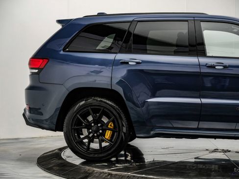 Used 2021 Jeep Grand Cherokee Trackhawk image 25