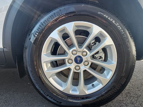 Used 2022 Ford Escape SE AWD/4WD image 9