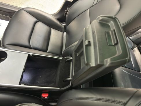 Used 2021 Tesla Model 3 Long Range image 19