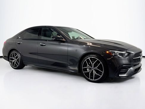 Used 2023 Mercedes-Benz C 300 Sedan image 3