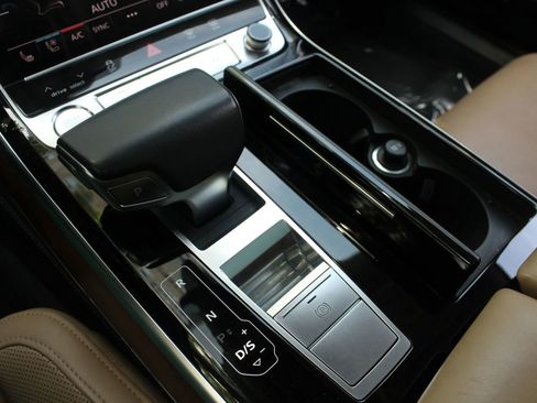 Used 2019 Audi A8 L 3.0T image 34