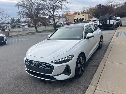 Used 2025 Audi A5 2.0T Premium Plus w/ Premium Plus image 46