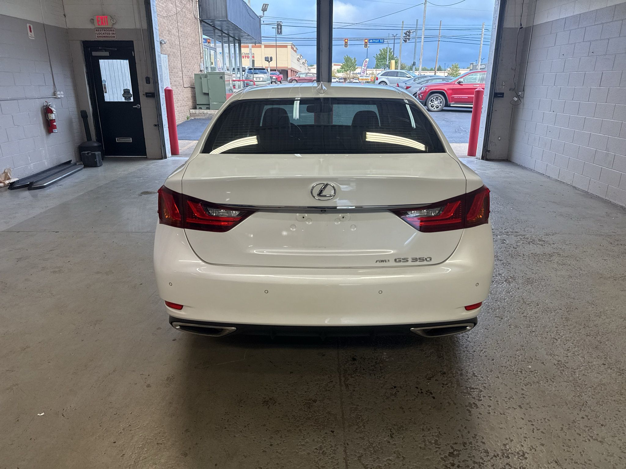 Used 2015 Lexus GS 350 AWD w/ Premium Package image 7