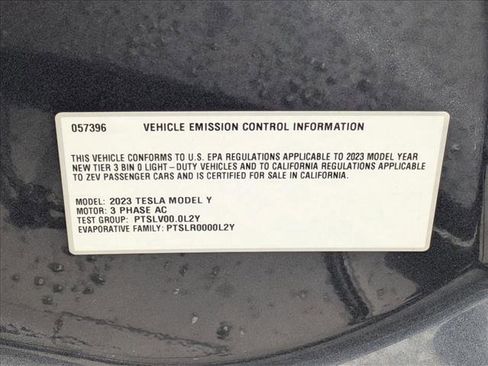 Used 2023 Tesla Model Y Long Range image 24