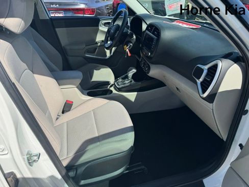 Used 2022 Kia Soul LX w/ Technology Package FWD image 25