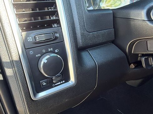 Used 2024 RAM 1500 Classic Warlock w/ Electronics Group AWD/4WD image 24