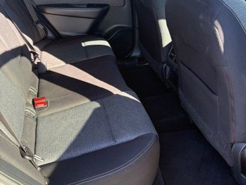 Used 2021 Nissan Rogue S image 18