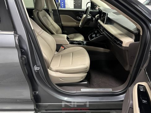 Used 2022 Lincoln Corsair AWD w/ Equipment Group 101A image 42