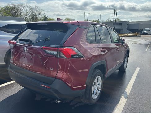 Used 2024 Toyota RAV4 LE image 6