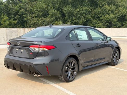 New 2026 Toyota Corolla SE FWD image 4