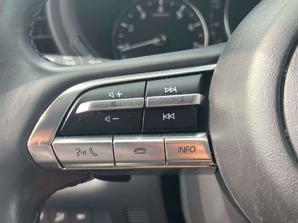 Used 2021 MAZDA CX-30 AWD 2.5 S w/ Premium Package image 22
