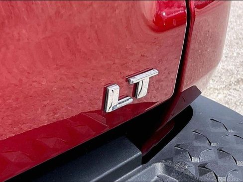 Used 2024 Chevrolet Colorado LT w/ LT Convenience Package RWD image 21