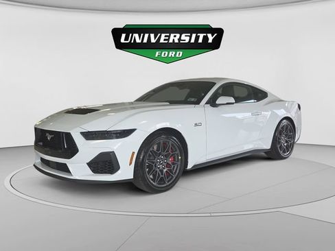 New 2026 Ford Mustang GT Premium w/ GT Performance Package RWD image 7