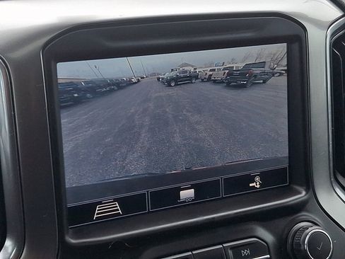 Used 2020 Chevrolet Silverado 1500 LT Trail Boss image 19