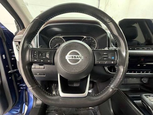 Used 2021 Nissan Rogue SL w/ Premium Package AWD/4WD image 16