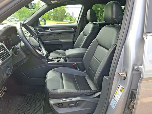 Certified 2021 Volkswagen Atlas Cross Sport SEL R-Line AWD/4WD image 10