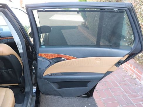 Used 2006 Mercedes-Benz E 500 4MATIC Wagon image 42